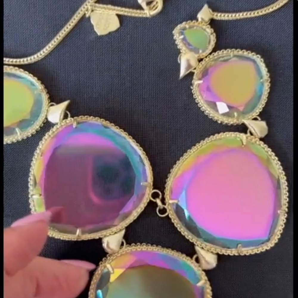 NWOT Rare & Retired Kendra Scott Rebecca Necklace Iridescent & Yellow Gold WOW! - Picture 7 of 14